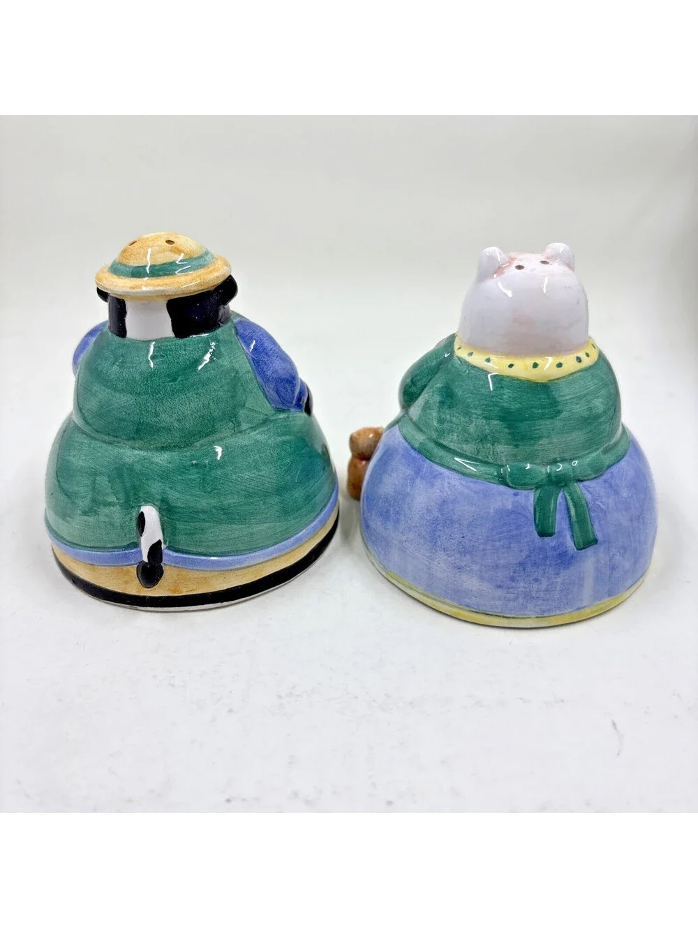 Down Home Collection Man Cow & Lady Pig  w/dog 1995 Salt and Pepper Shakers